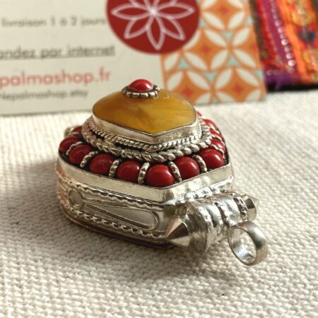 Alternative view of Pendentif Ethnique Boite-Bijoux Corail Ambré