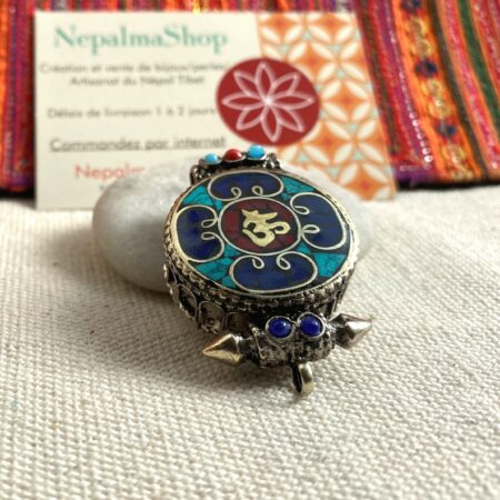 Alternative view of Pendentif Ethnique Boite-Bijoux Tibétain OM