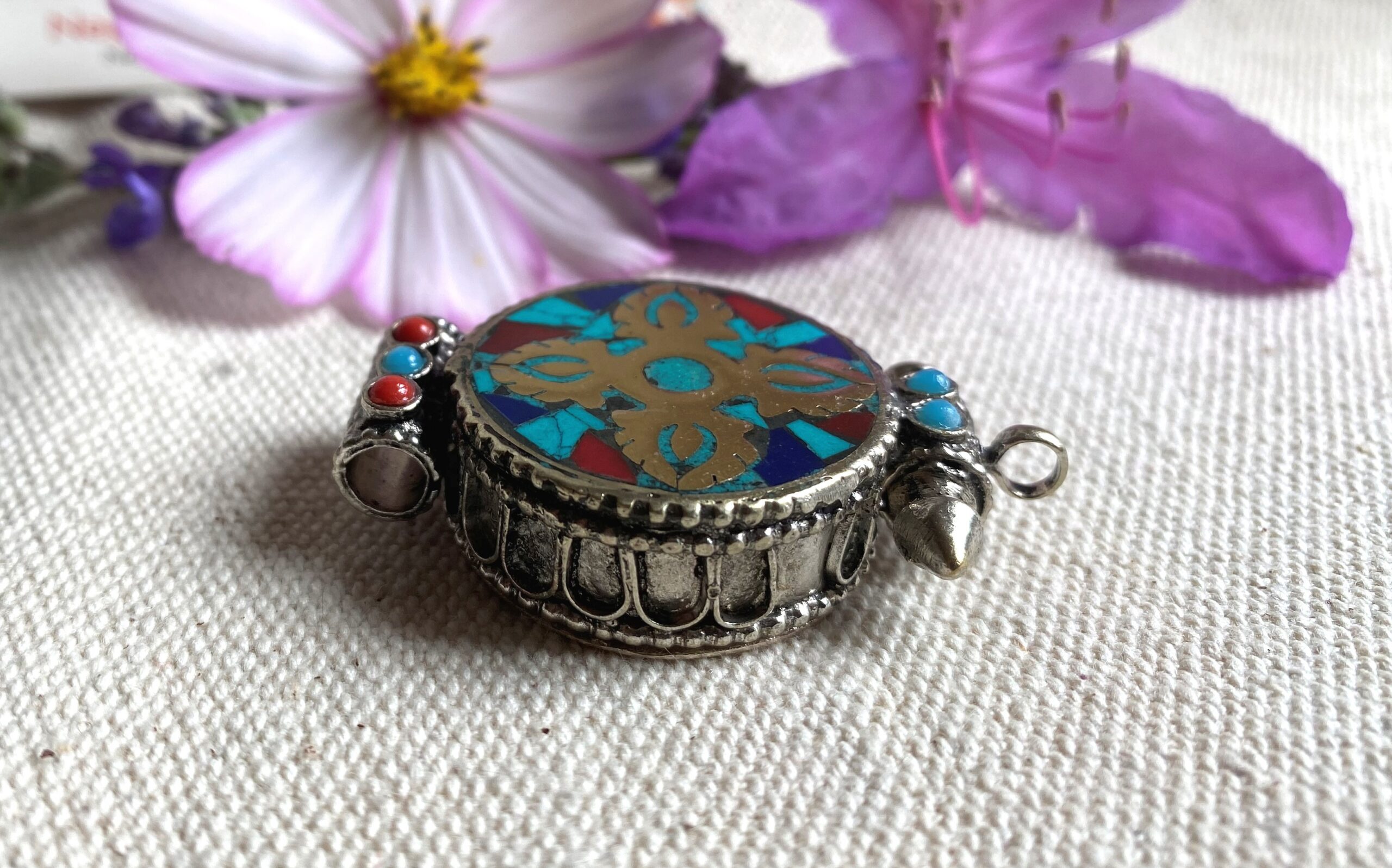Pendentif Ethnique Boite-Double Dorje – Image 4