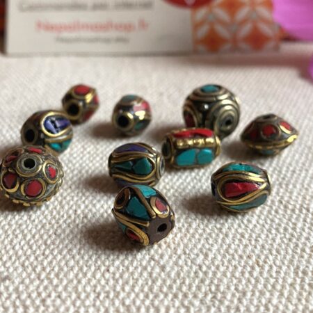 Alternative view of Lot Perles ethniques Népal Tibet Himalaya-Turquoise Corail Lapis Lazuli